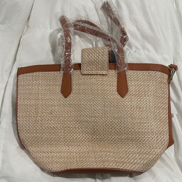 Wamiant Women's Brown and Tan Shoulder Bag - Picture 4 of 4
